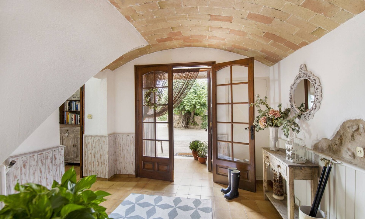 Pujals dels Cavallers Cottage | Country house from the 15th century for 5 people
