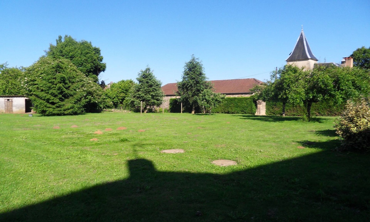 Frayssinet-le-Gelat House | Country house between LOT and DORDOGNE.