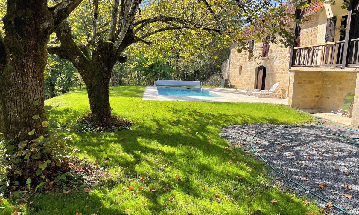 Marcillac-la-Croze House | Country house with swimming pool near the most beautiful villages in France