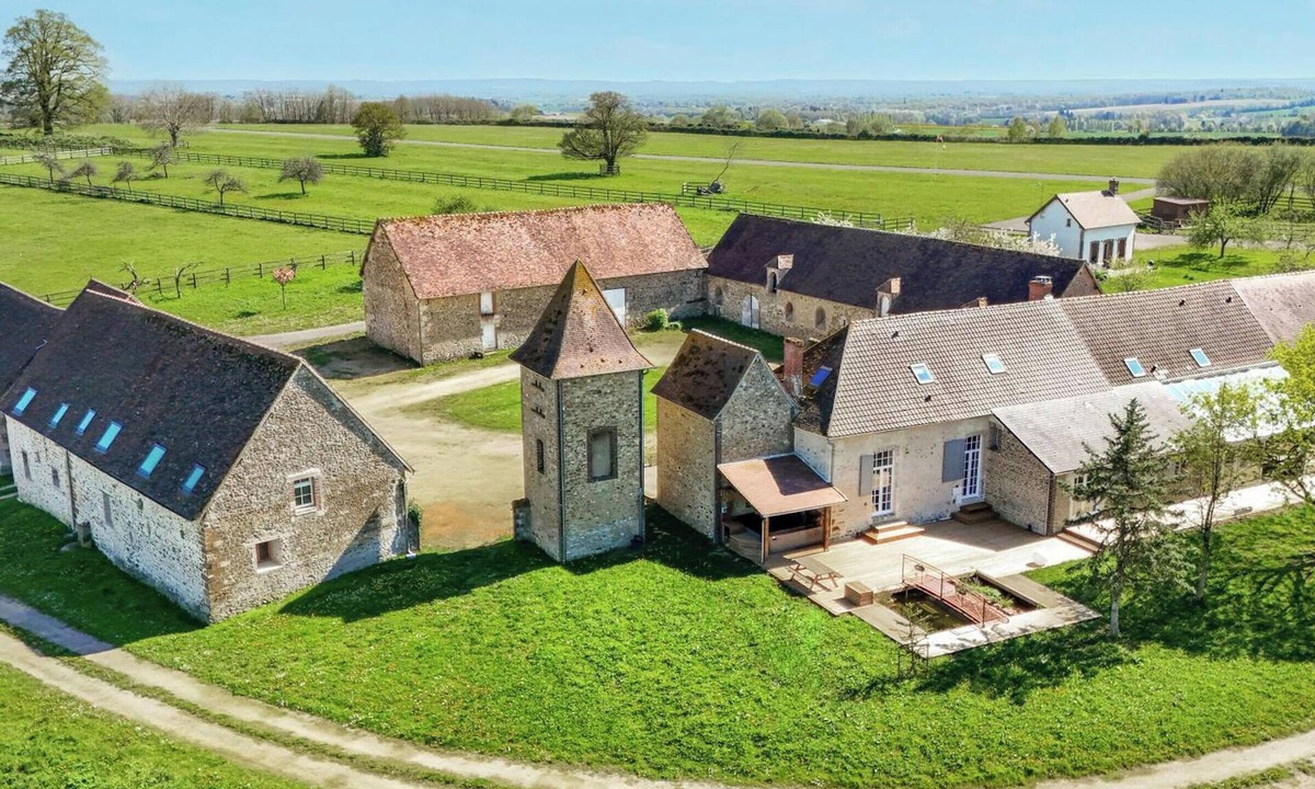 Courgeout Cottage | Country house - 12 guests