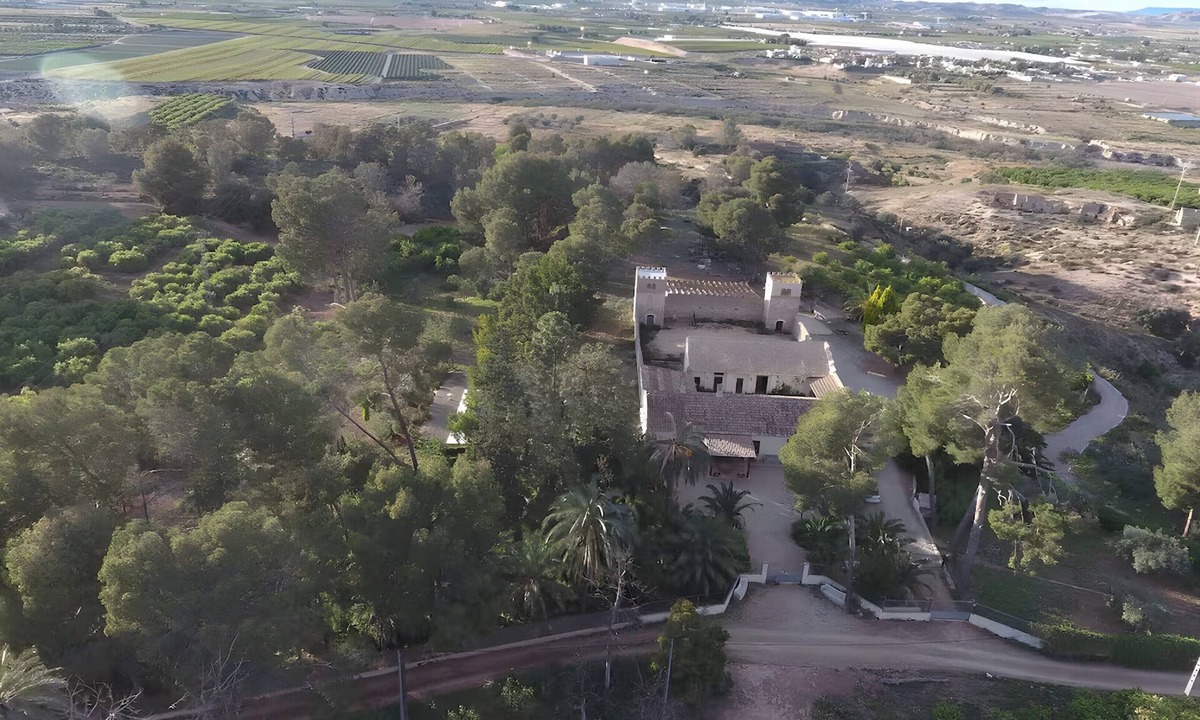 Alhama de Murcia House | Country House 'El Limonar' with Mountain Views, Wi-Fi and Air Conditioning