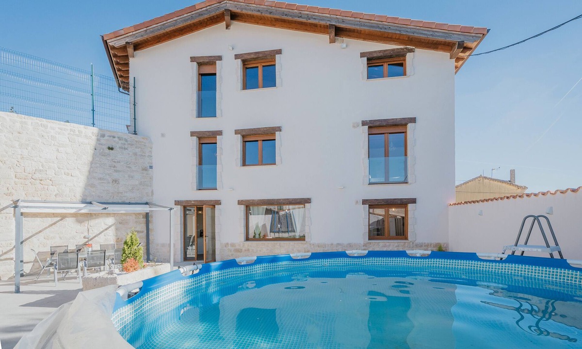 Revilla-Vallegera House | Country House 'El Lagar del Altillo - Revilla Vallejer' with Pool and Terrace