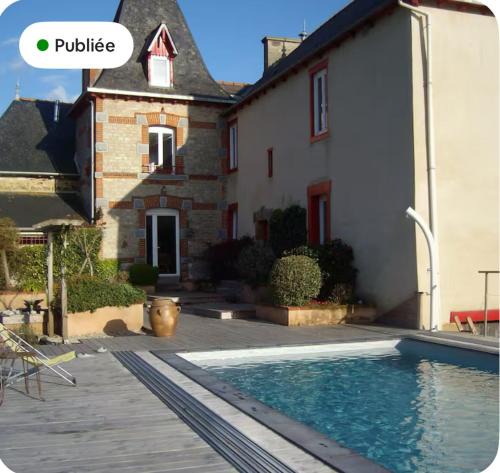 La Chapelle-Blanche Villa | country house with pool