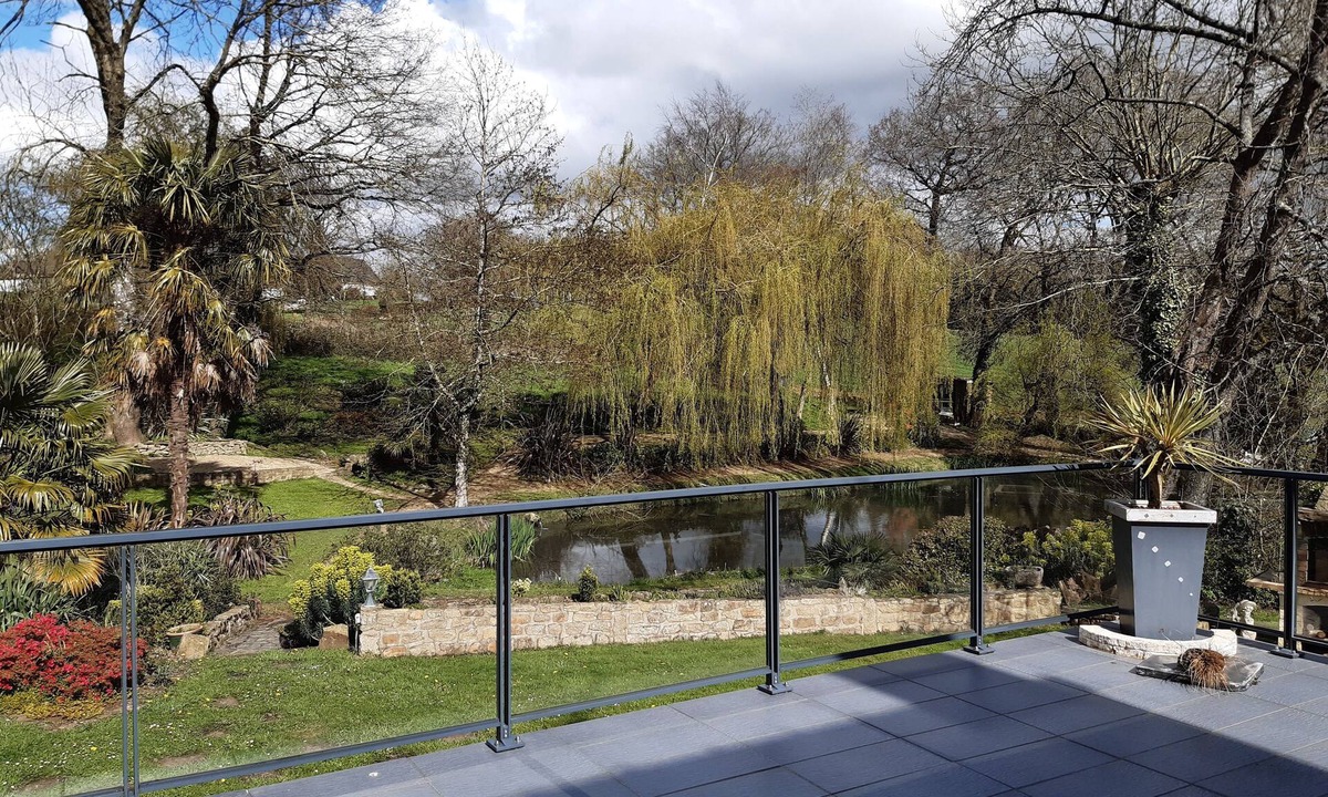 Plemet House | Country house