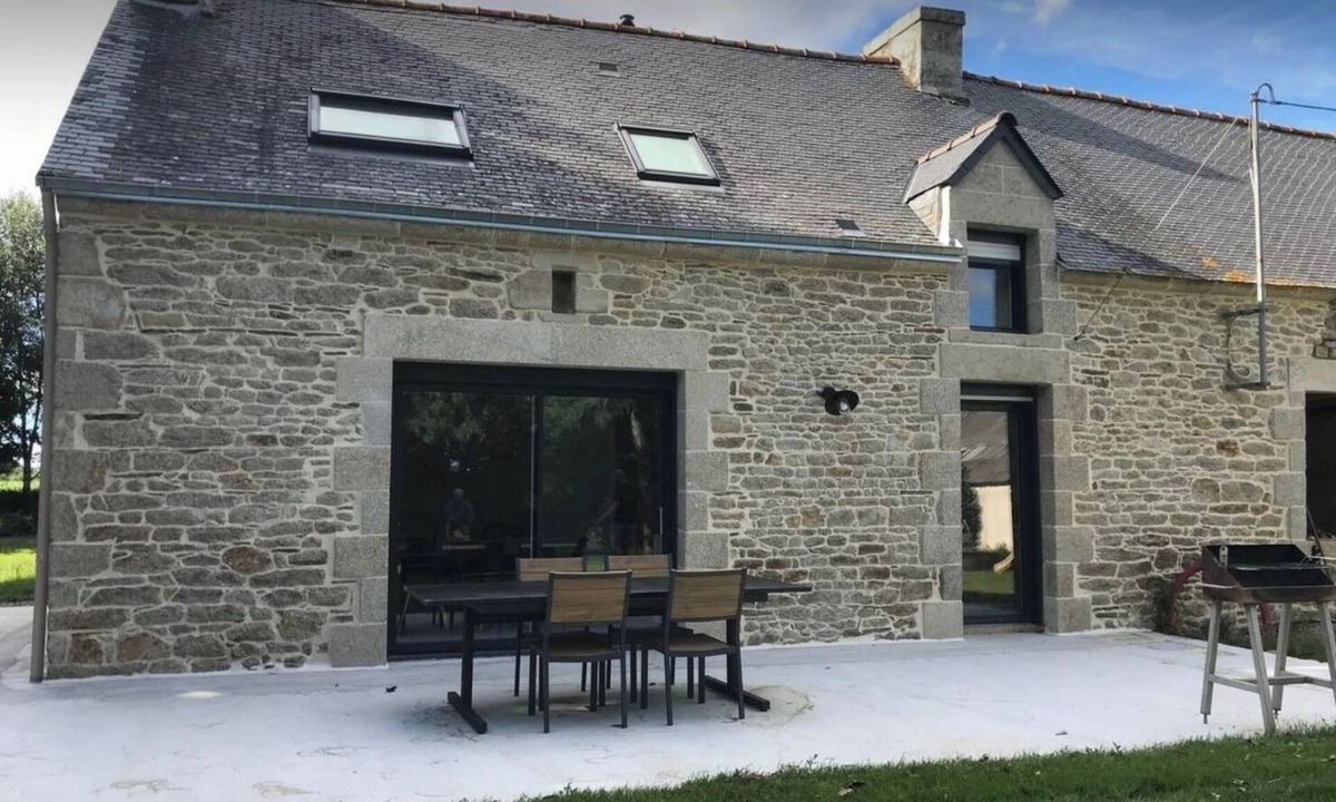 Plumelin House | Country house