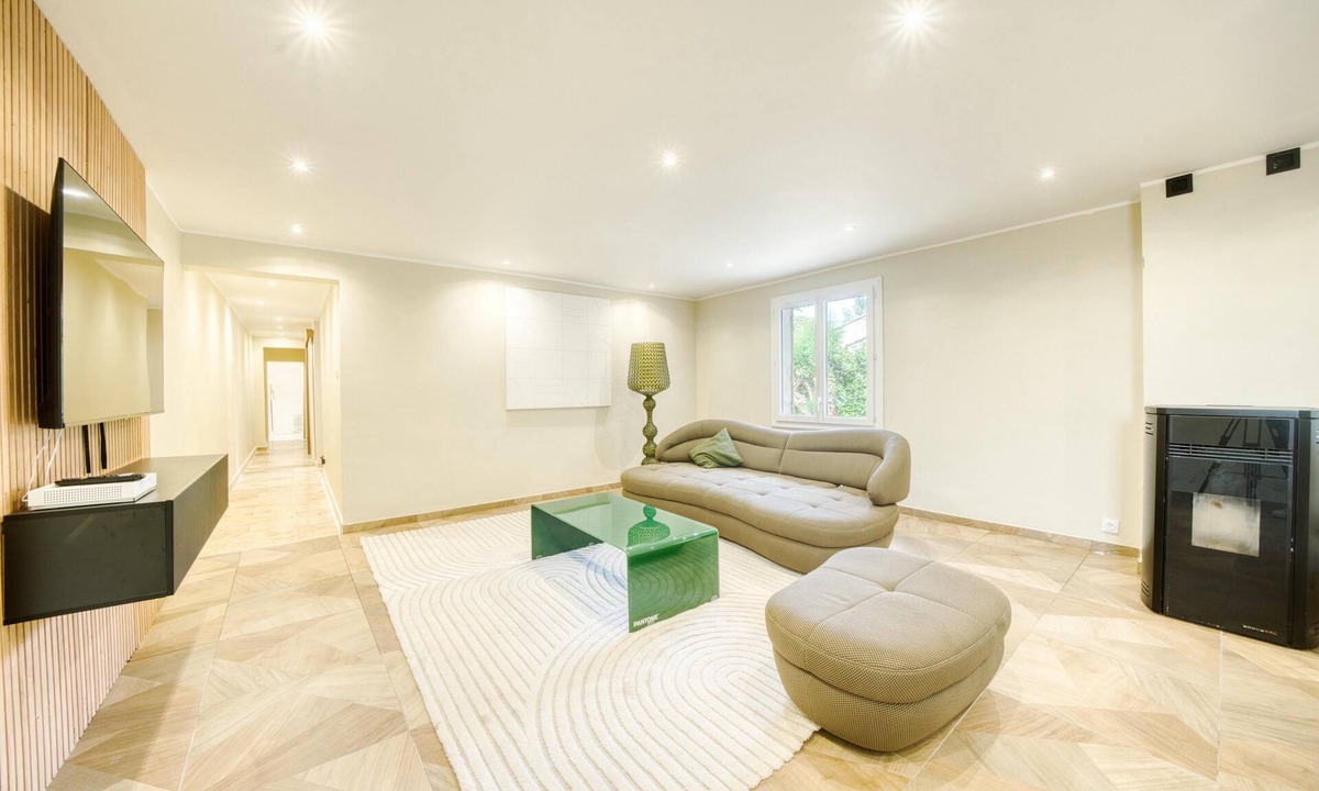 Sarrians House | Country house