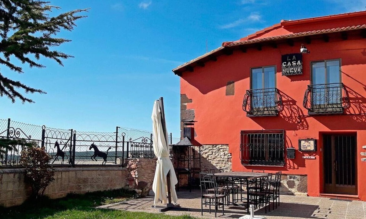 Abejar House | Country House 'La Casa Nueva' with Private Terrace, Wi-Fi and Air Conditioning