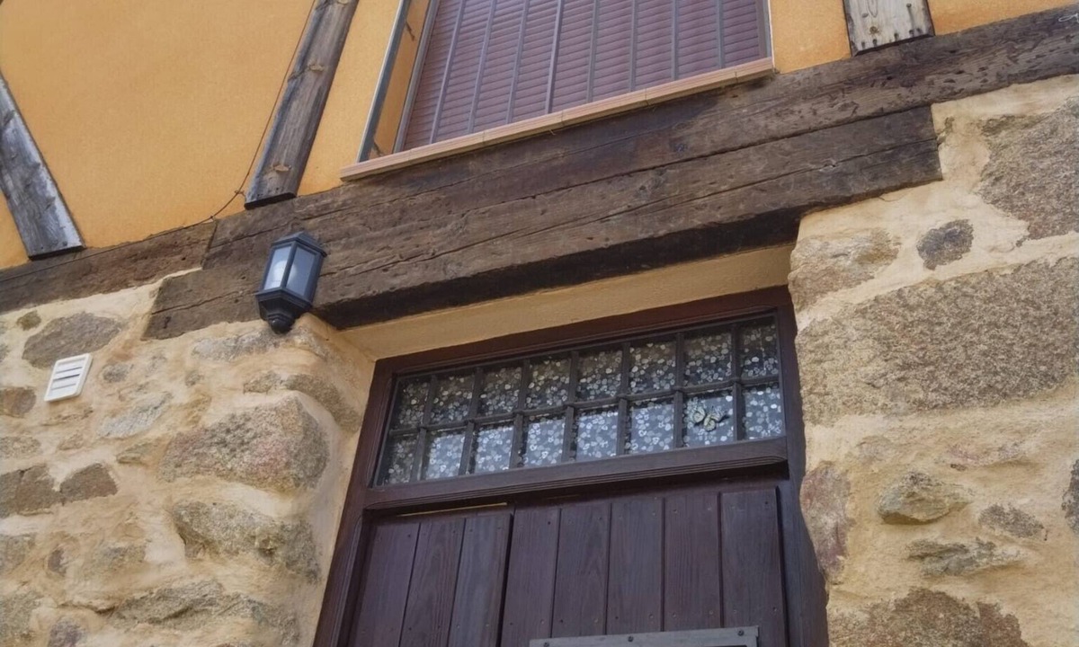 Gilgarcia House | Country House 'Quimera' with Mountain View and Balcony