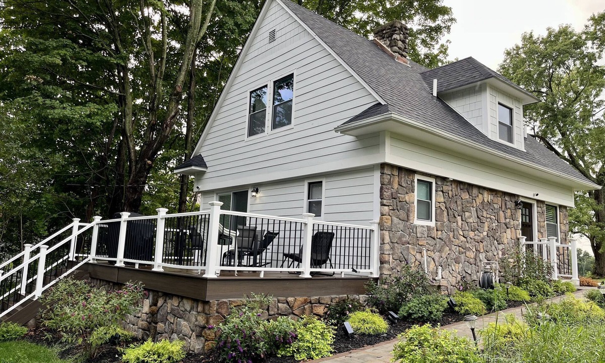 Goshen House | Country House w/Hot Tub, Deck, Grill & Fire Pit
