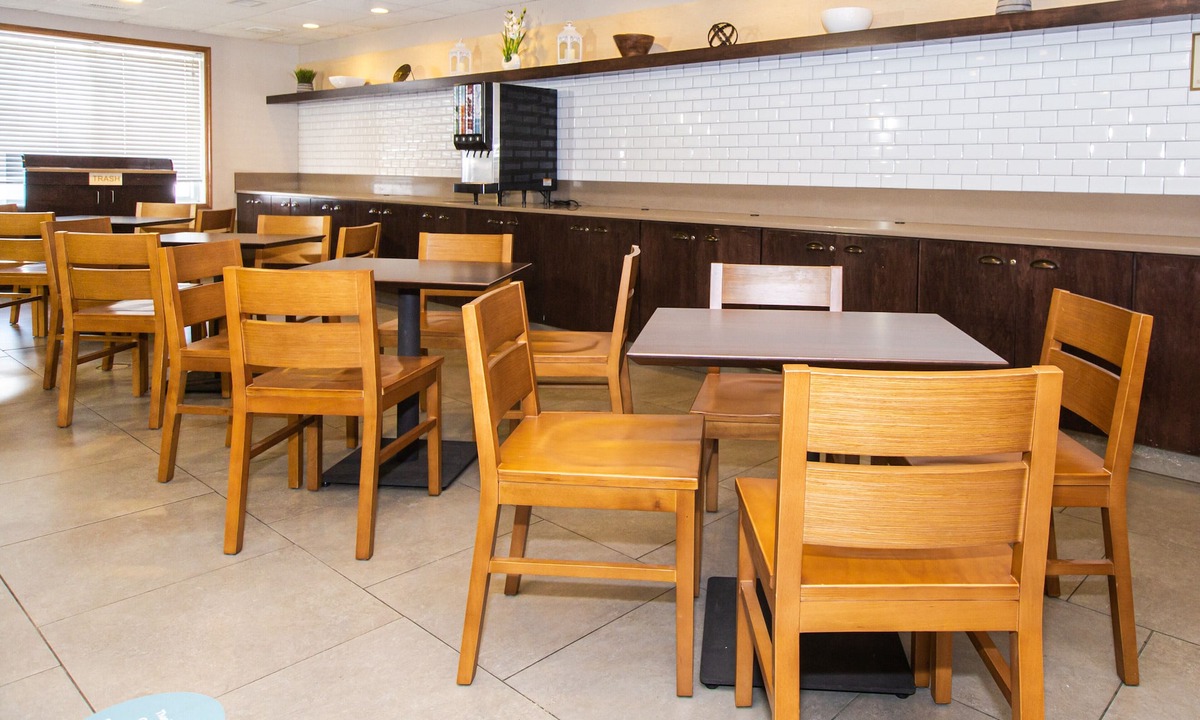 Rapid City Hotel | Country Inn & Suites by Radisson, Rapid City, SD