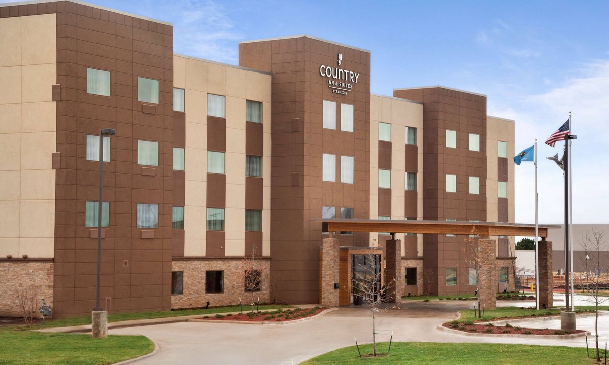 Enid Hotel | Country Inn & Suites by Radisson, Enid, OK