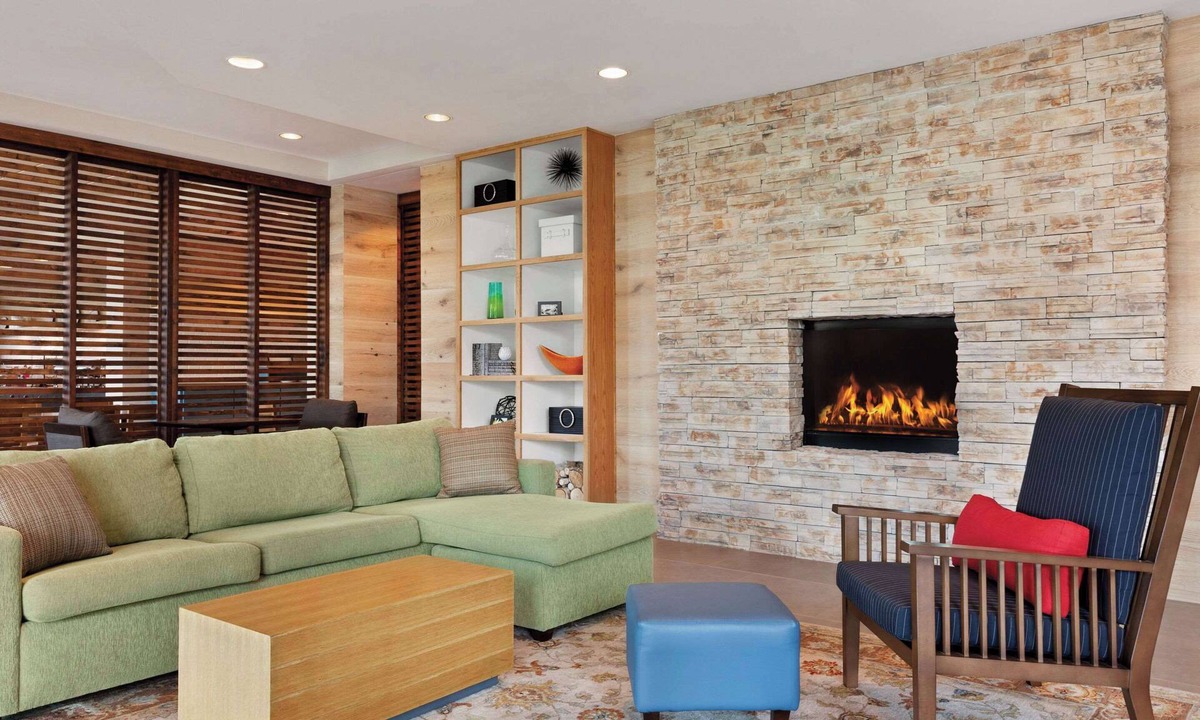 Sorrento Valley Hotel | Country Inn & Suites by Radisson, San Diego North, CA
