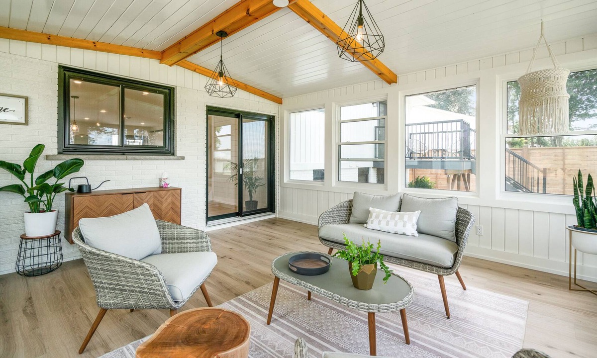 Virgil House | Country living in the heart of Niagara on the lake