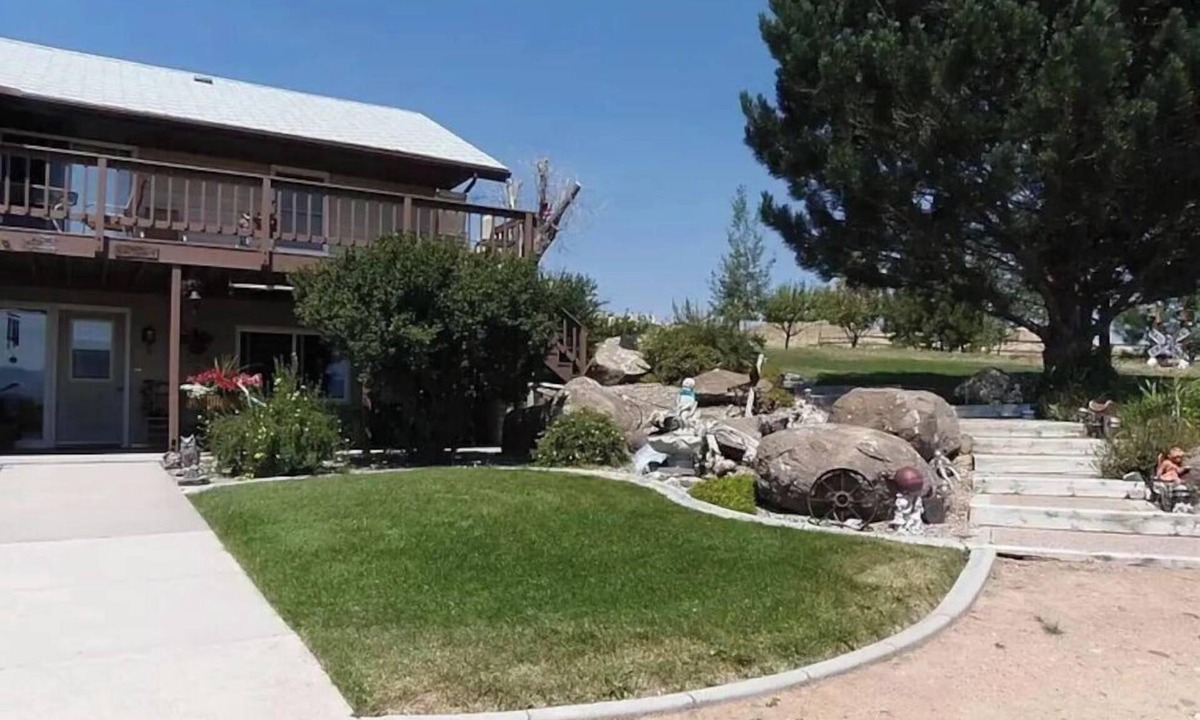 Whitehall House | Country living, 20 acres, Horses, Dogs, Family Fun