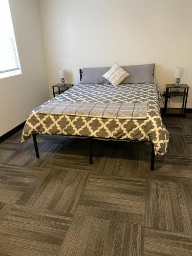 Green River Apartment | Country Railroad