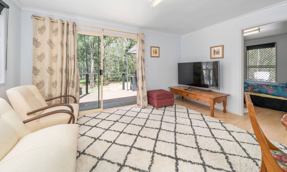 South Maclean Cabin | Country style Cabin