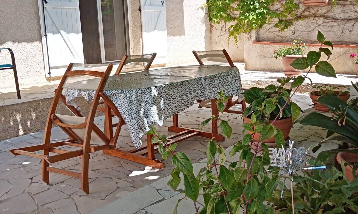 Lespugue Other | Country vacations: Catalpa self-catering cottage