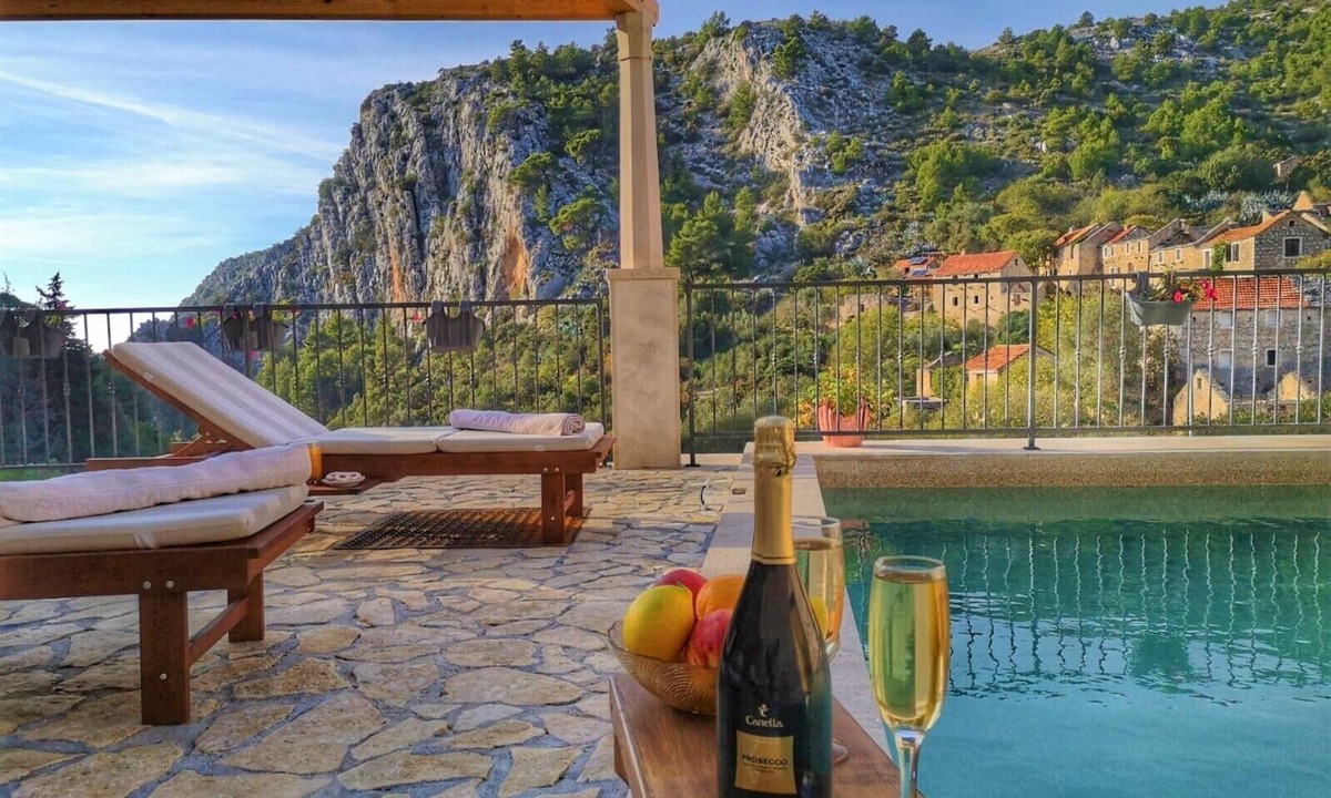 Hvar Villa | Country Villa Hvar Hill with Pool
