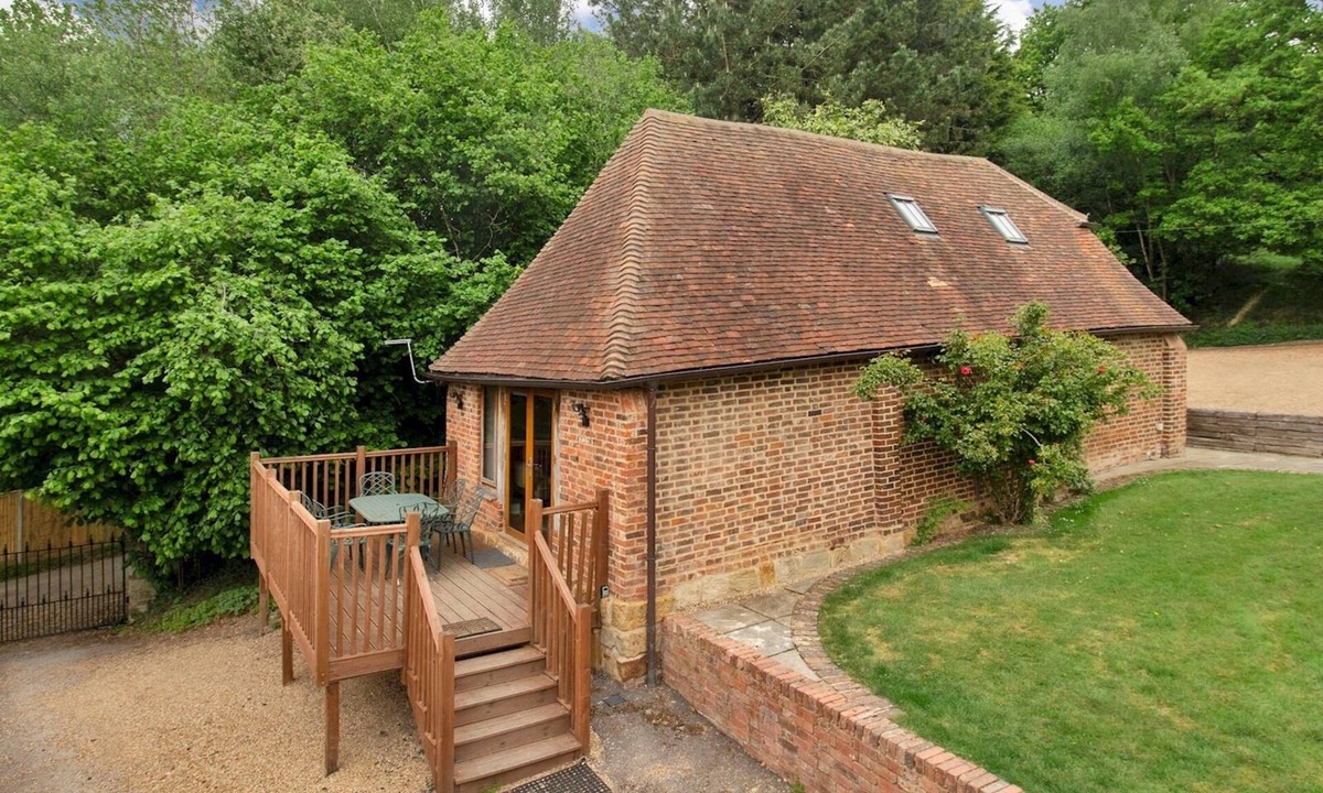 Royal Tunbridge Wells House | Countryside escape | Pass the Keys