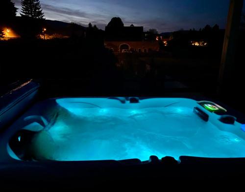 Champagne-en-Valromey House | Countryside Retreat, Jacuzzi, Panoramic Views