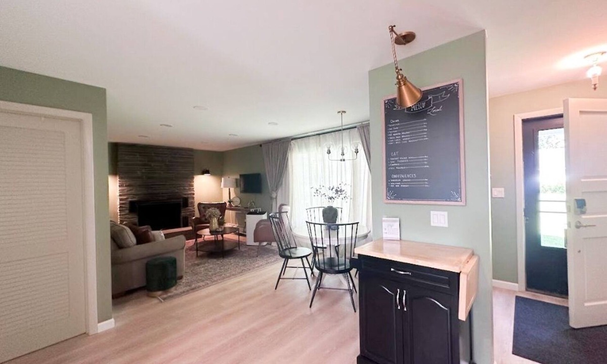 Fairport House | Countryside Guest House Convenient Location