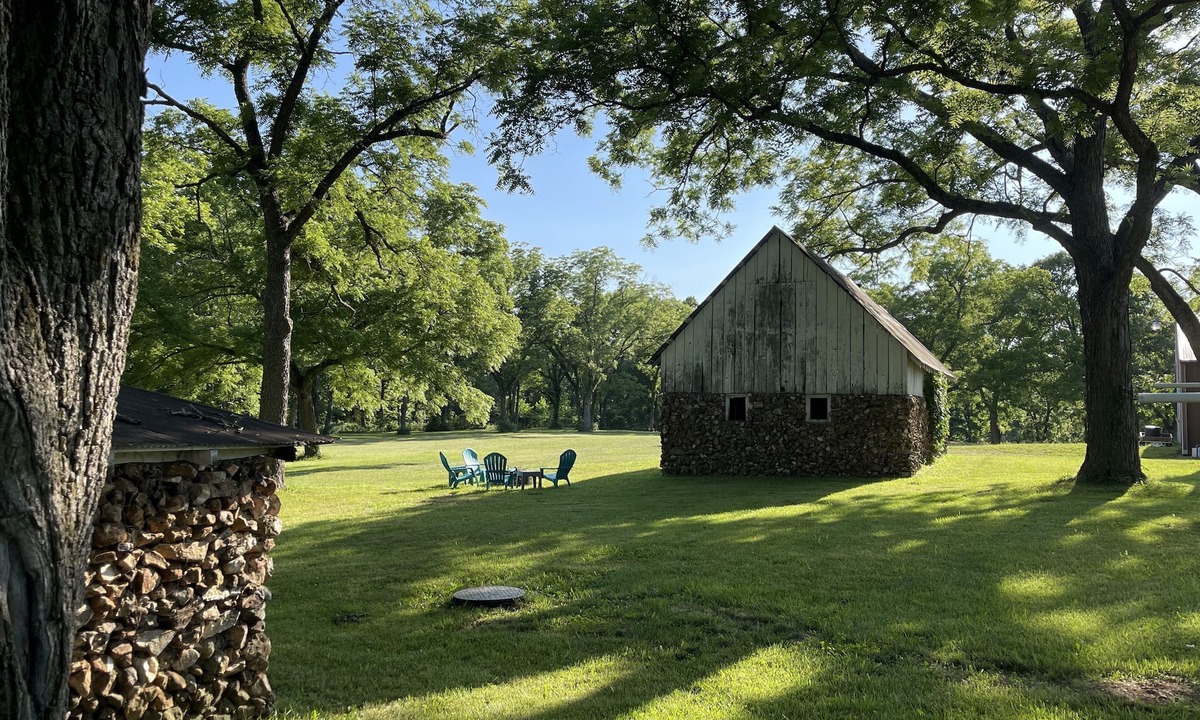 Stockton House | Countryside paradise 6 miles to Stockton Lake! We now have high-speed internet!