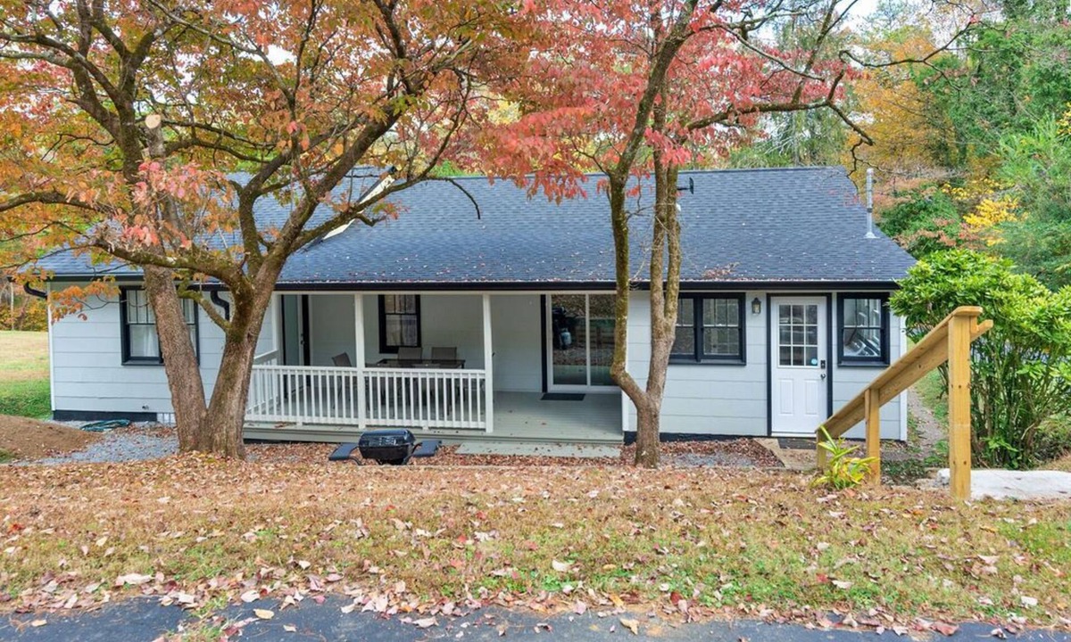 Soddy-Daisy House | Countryside Retreat