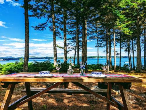 Hancock Point House | Couples Cove Cottage