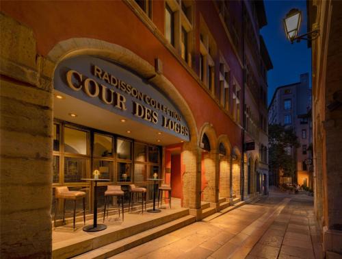 Old Lyon Hotel | Cour des Loges Lyon, A Radisson Collection Hotel