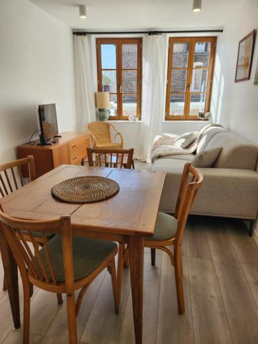 Le Neubourg Apartment | Cour Saint Jean