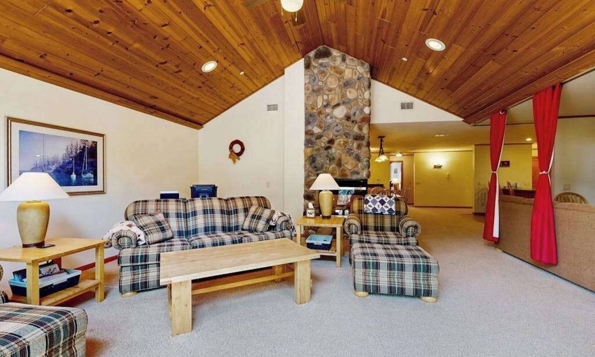 Arkdale Condo | Course View Condo, with Jetted Tub, Fireplace, Shared Pool & Resort Amenities