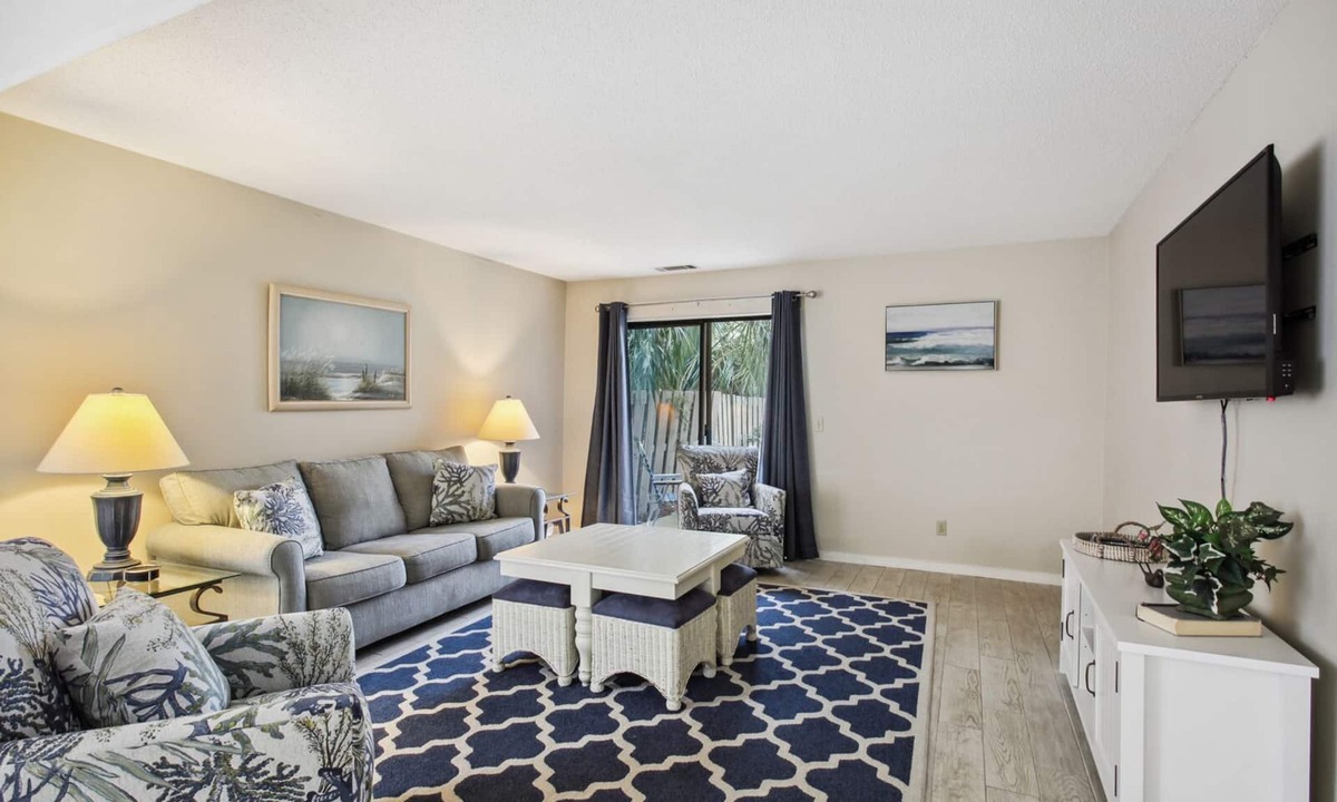 Hilton Head Island Villa | Courtside 46 - Spacious First Floor End Unit