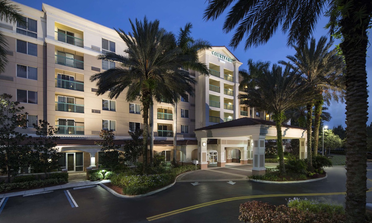 Weston Hotel | Courtyard by Marriott Fort Lauderdale Weston