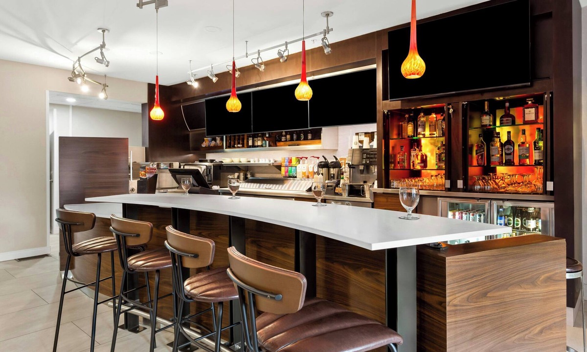 Hammond Hotel | Courtyard by Marriott Chicago Southeast/Hammond