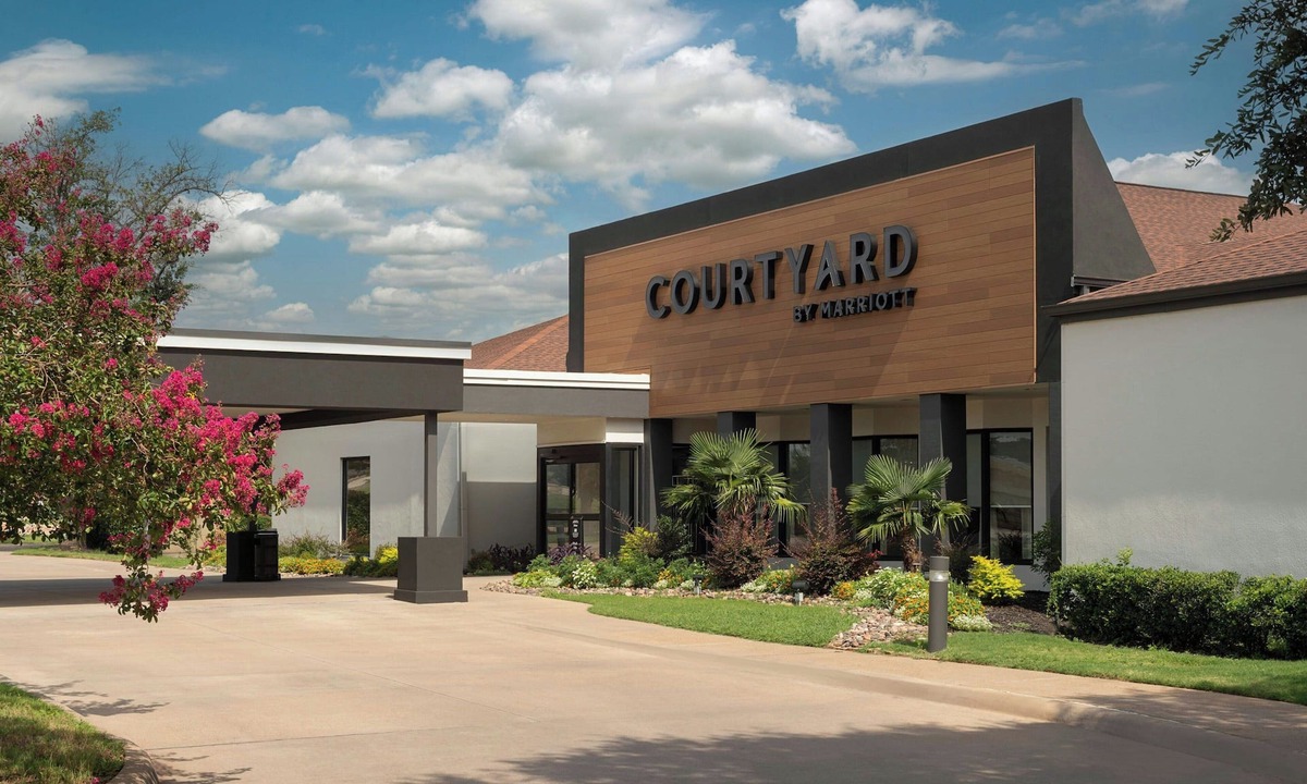Bedford Hotel | Courtyard by Marriott Dallas-Fort Worth/Bedford