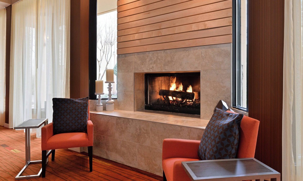 Northwest Dallas Hotel | Courtyard by Marriott Dallas Northwest