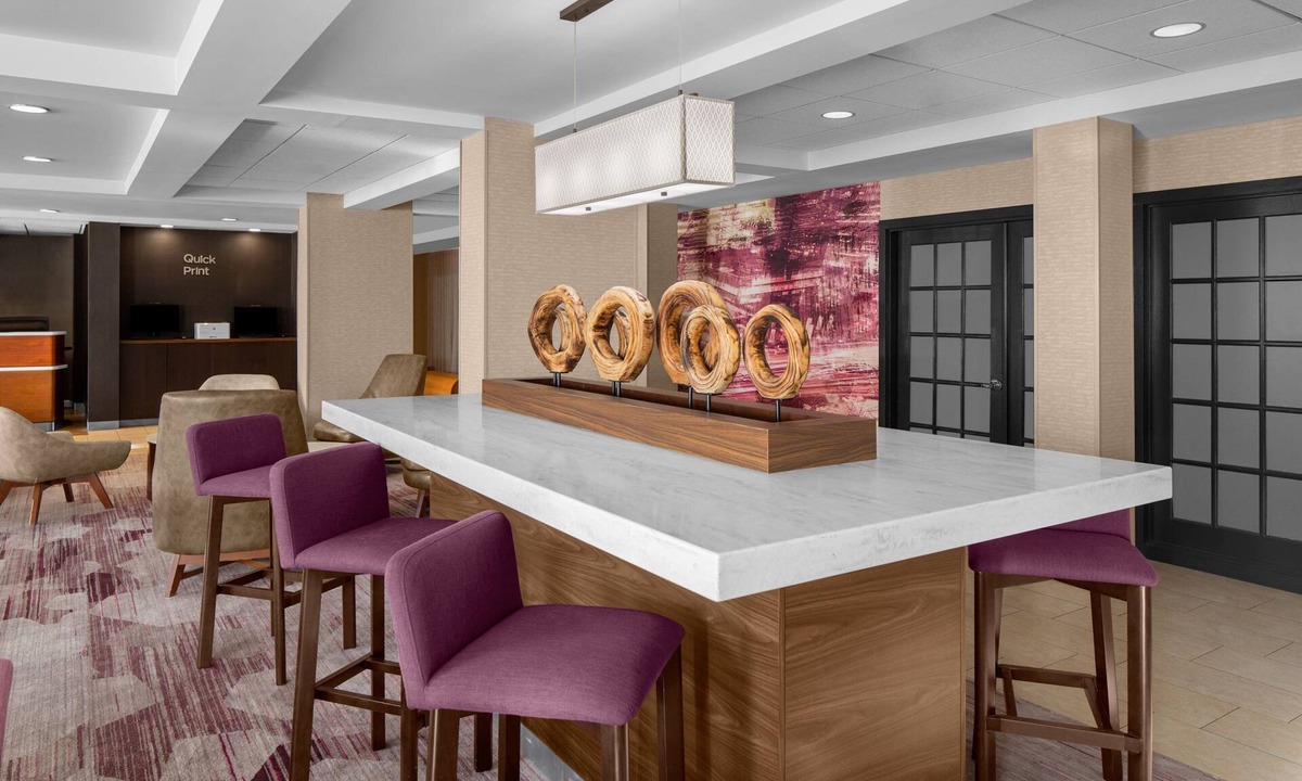 Brighton Hotel | Courtyard by Marriott Detroit Brighton