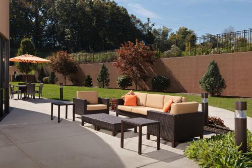 Harrisburg Hotel | Courtyard by Marriott Harrisburg Hershey