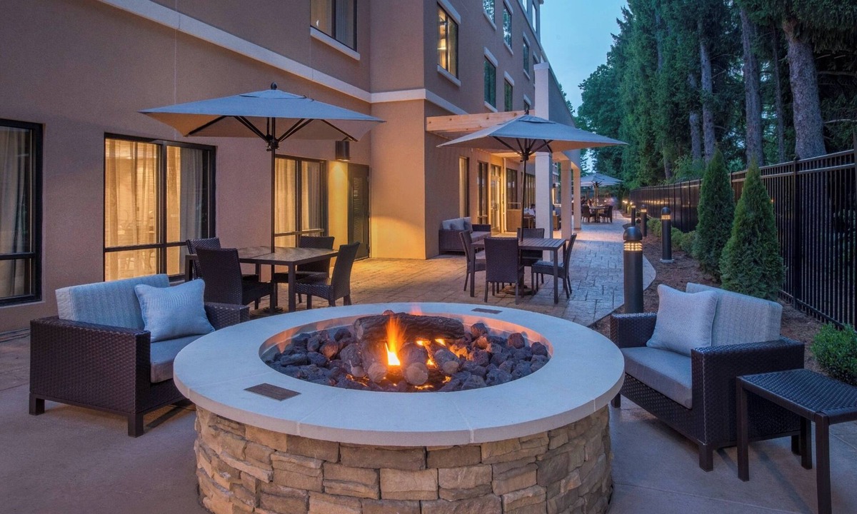 Hershey Hotel | Courtyard by Marriott Hershey Chocolate Avenue