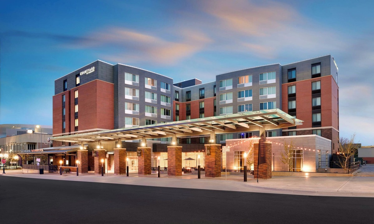Downtown Lincoln Hotel | Courtyard by Marriott Lincoln Downtown