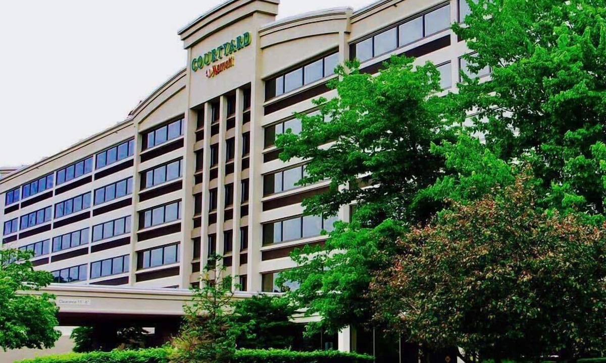 Lyndhurst Hotel | Courtyard by Marriott Lyndhurst Meadowlands