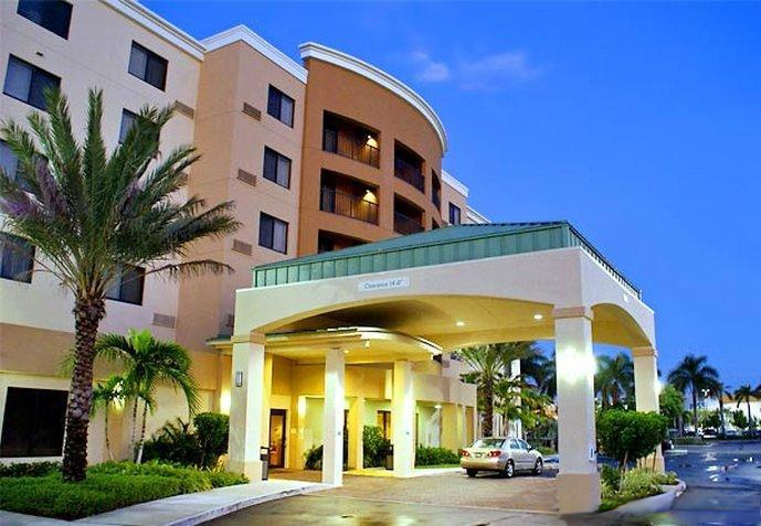 Ludlam Hotel | Courtyard by Marriott Miami at Dolphin Mall