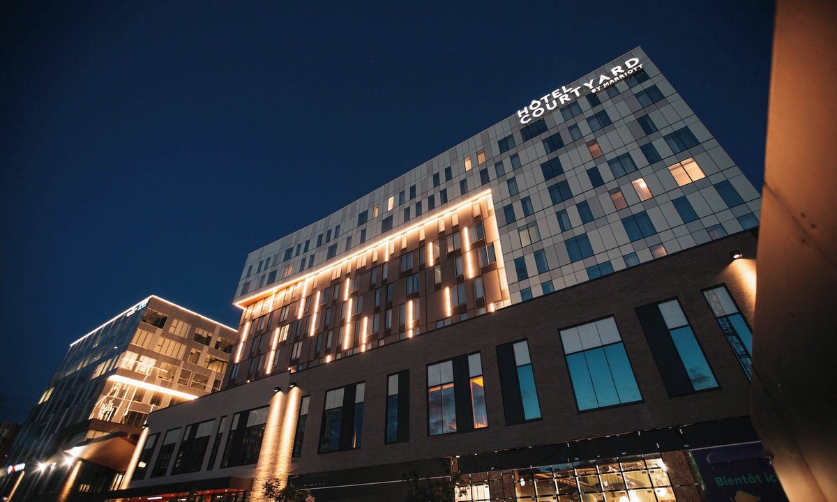 Brossard Hotel | Courtyard by Marriott Montreal Brossard