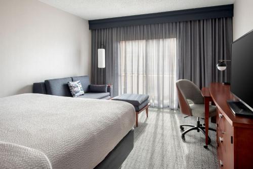 Wallingford Hotel | Courtyard by Marriott New Haven Wallingford