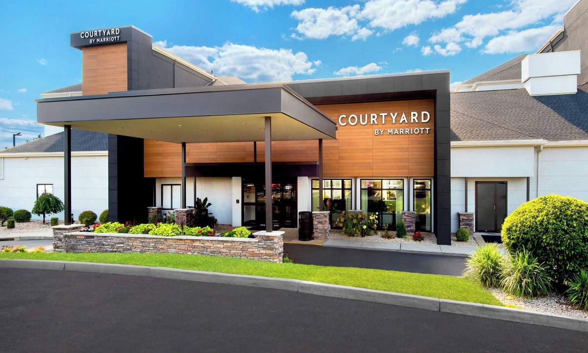 Orange Hotel | Courtyard by Marriott New Haven Orange-Milford