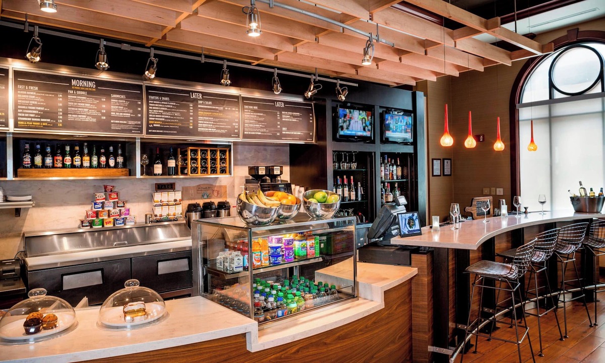 Downtown Hotel | Courtyard by Marriott Norfolk Downtown