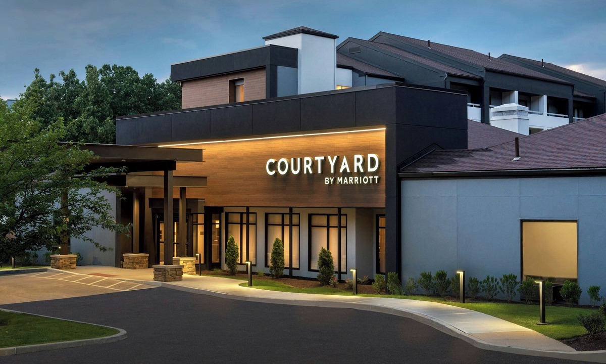 Norwalk Hotel | Courtyard by Marriott Norwalk