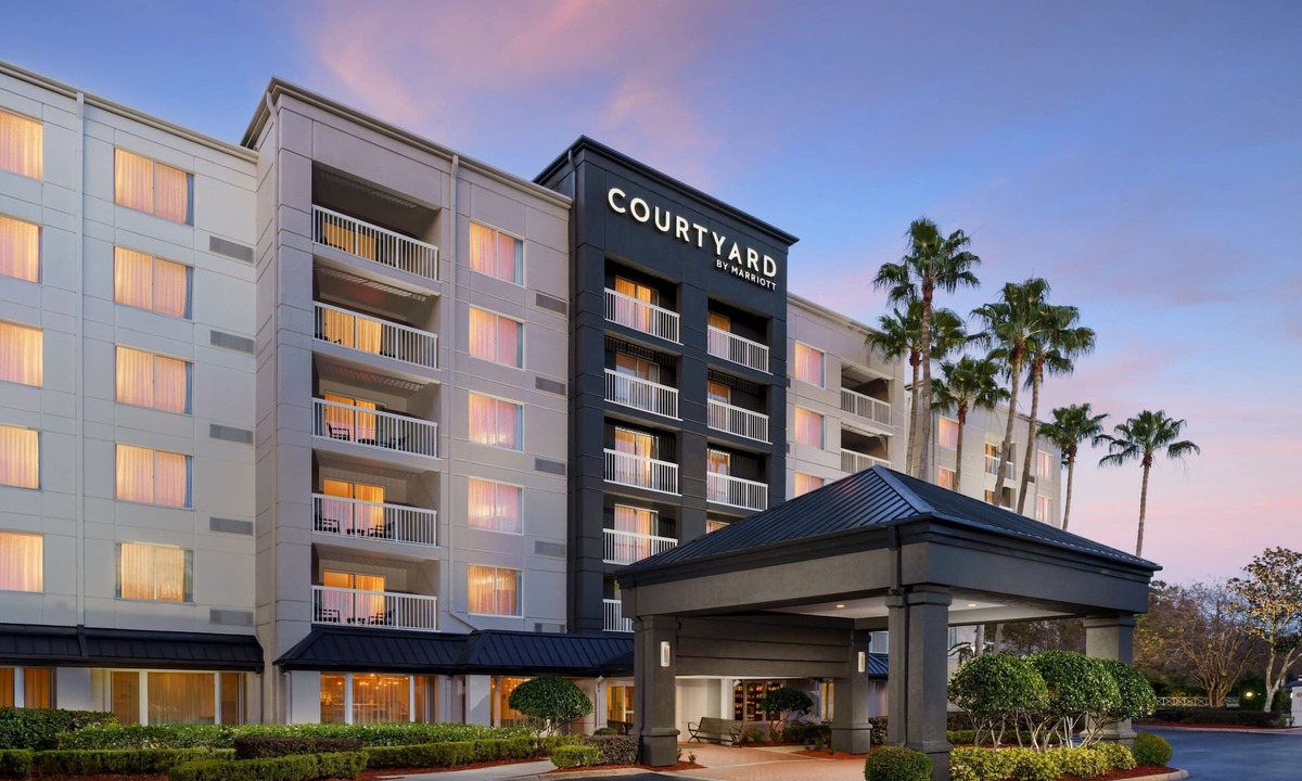 Central Business District Hotel | Courtyard by Marriott Orlando Downtown