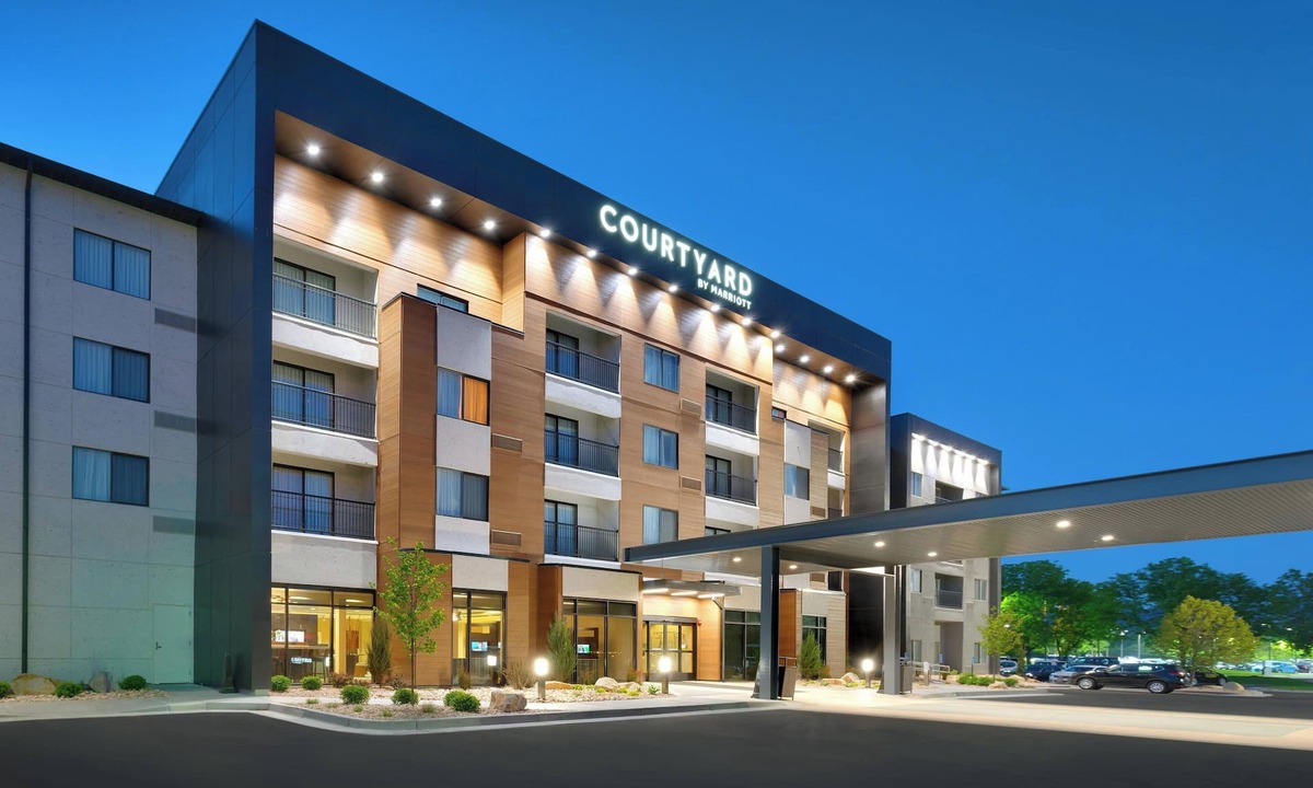 Sandy Hotel | Courtyard by Marriott Sandy