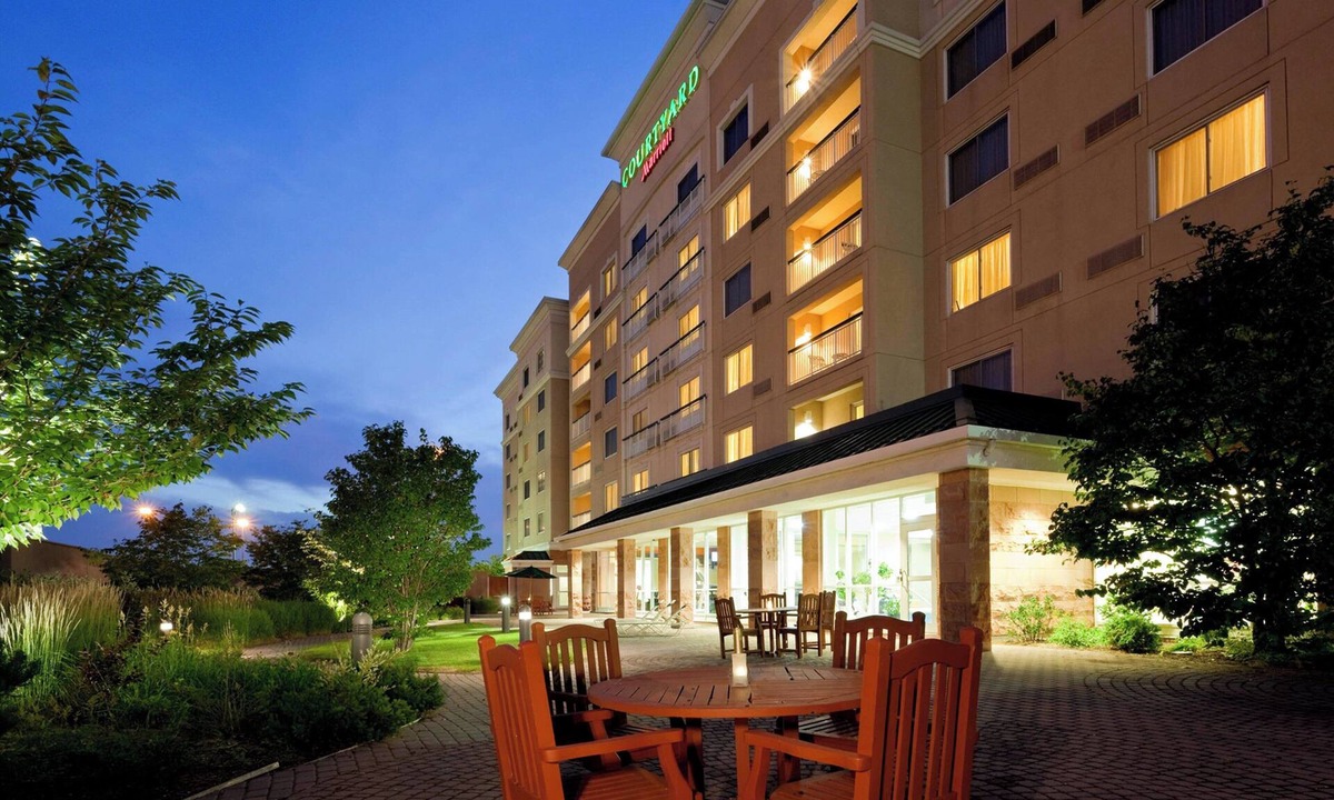 Mississauga Hotel | Courtyard by Marriott Toronto Mississauga/Meadowvale